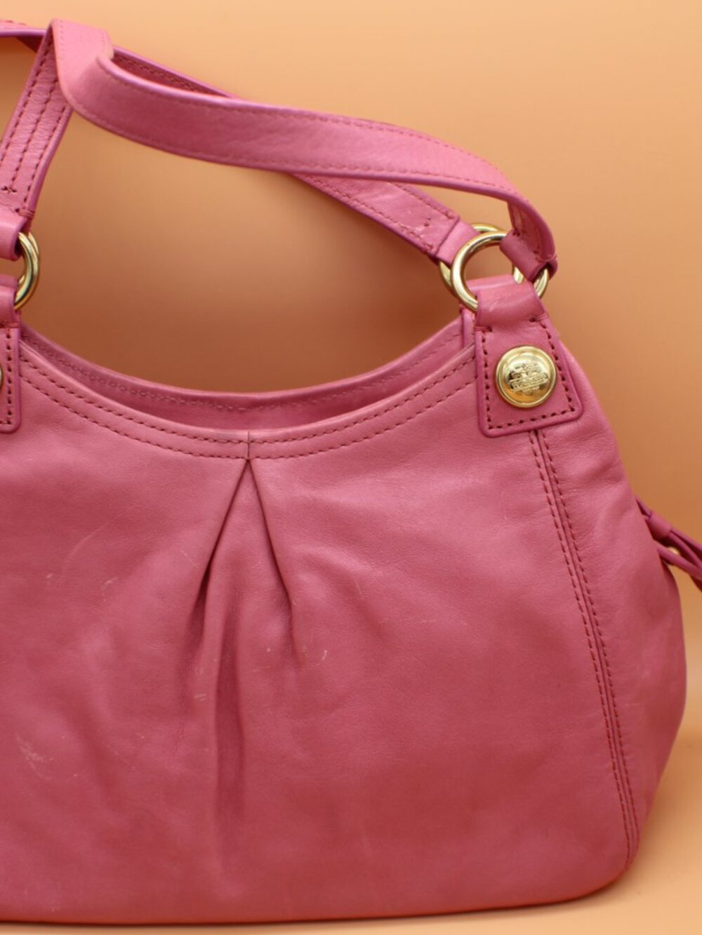 Coach Pink Leather Handbag Shoulder Bag Gold Hardware Classic Style - Picture 14 of 14
